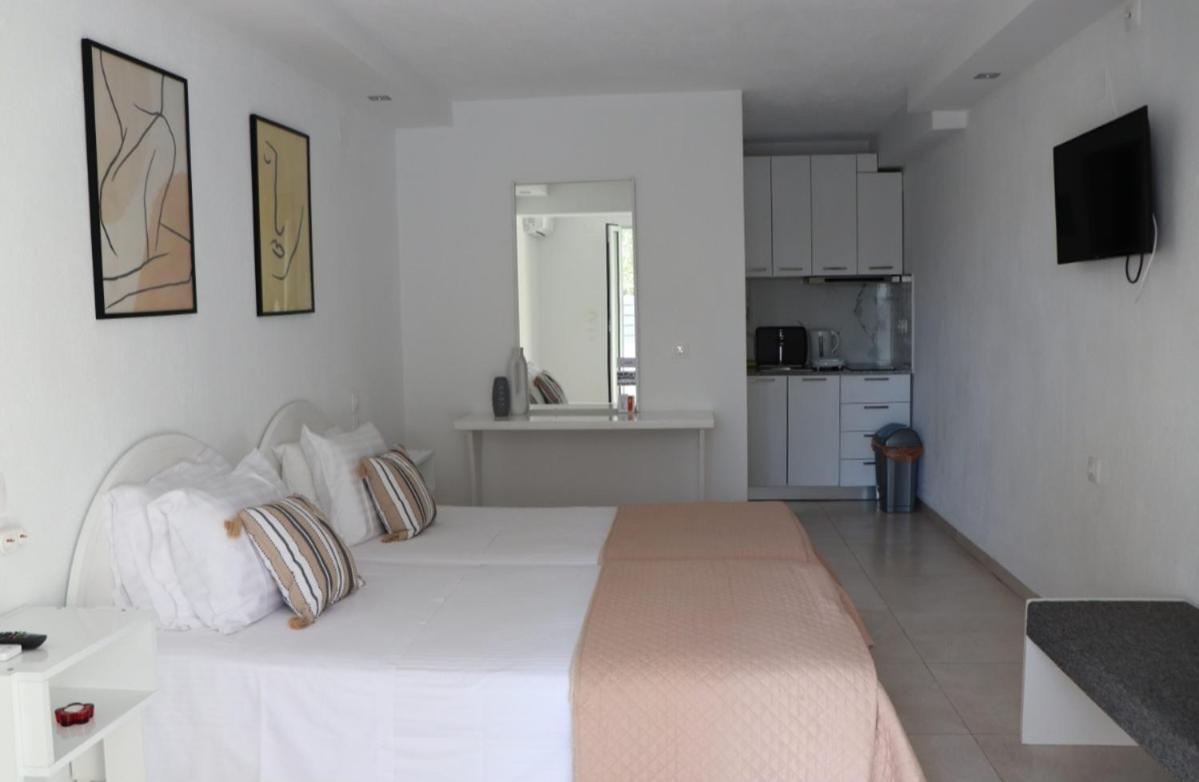 Fiosal Apartments 2 Skiathos Exterior foto